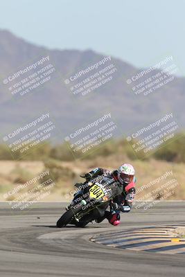 media/Oct-04-2025-CVMA (Sat) [[408bcdd6e4]]/Race 13-Amateur Supersport Open/